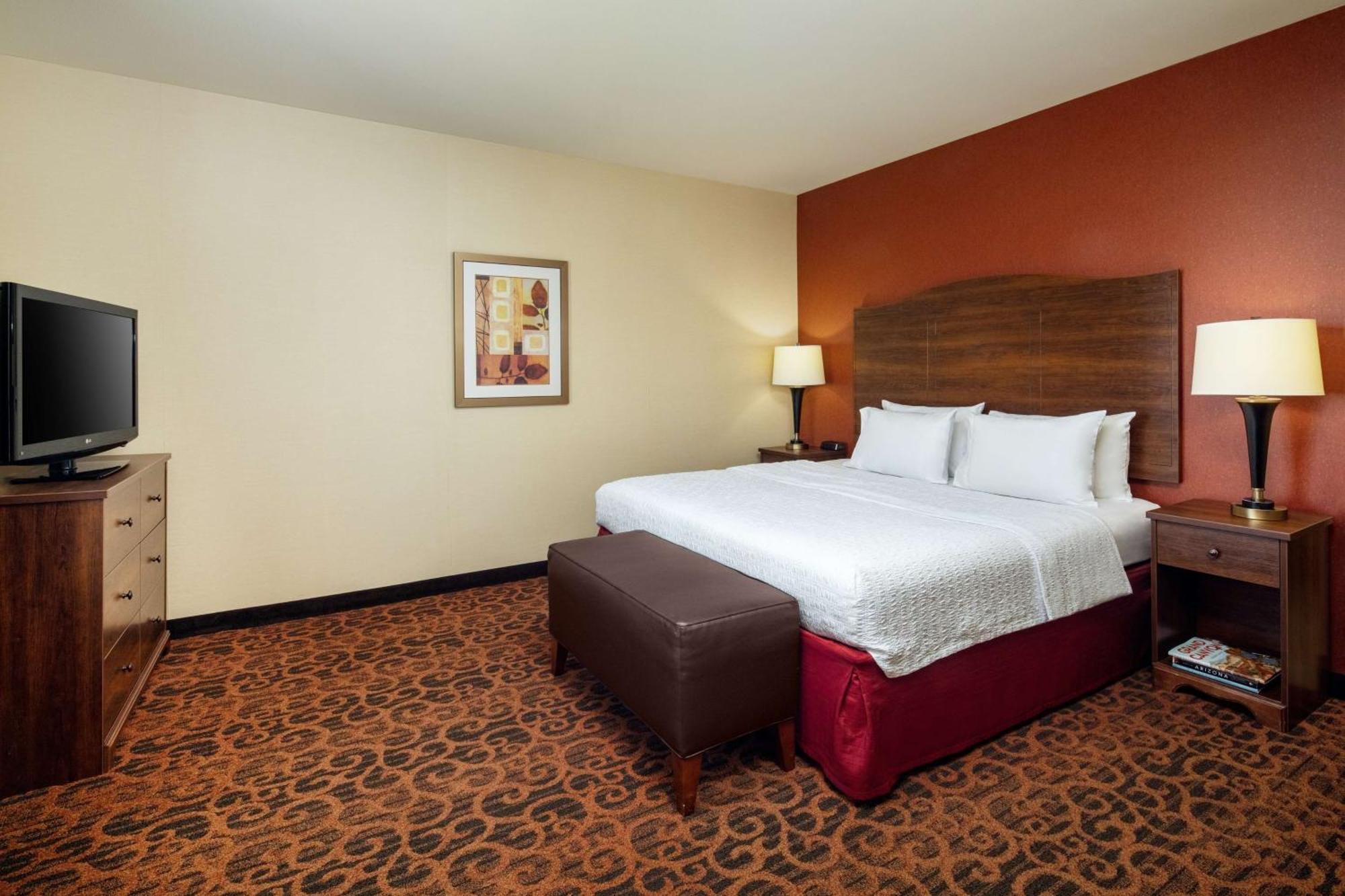 Hampton Inn & Suites Scottsdale At Talking Stick Экстерьер фото